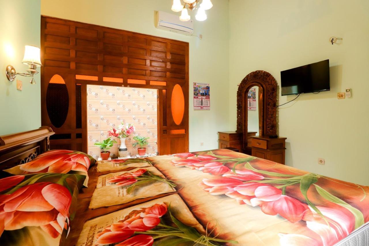 Hotel Griya 90Tr Syariah Ngaglik Exteriér fotografie
