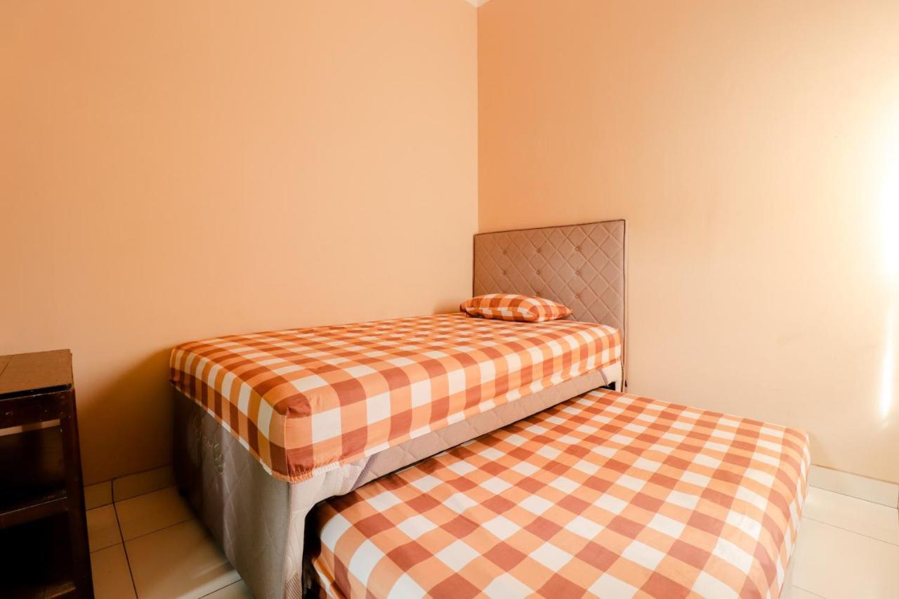Hotel Griya 90Tr Syariah Ngaglik Exteriér fotografie