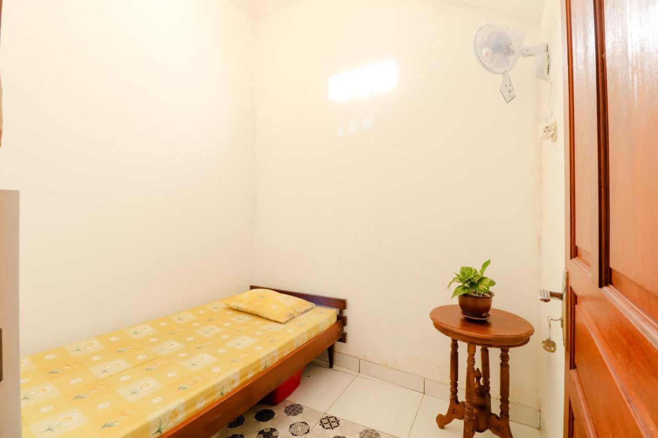 Hotel Griya 90Tr Syariah Ngaglik Exteriér fotografie